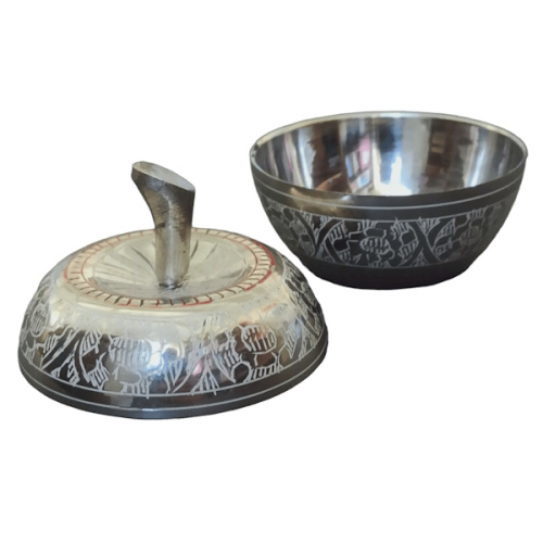 Шкатулка латунная Яблоко (гравировка, эмаль) белая,  6 х 6 х 6,5 см, ШК001 фото 3